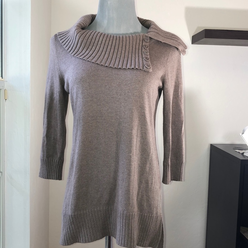 Chico’s Neutral Tan Sweater Cowl Neck size 0